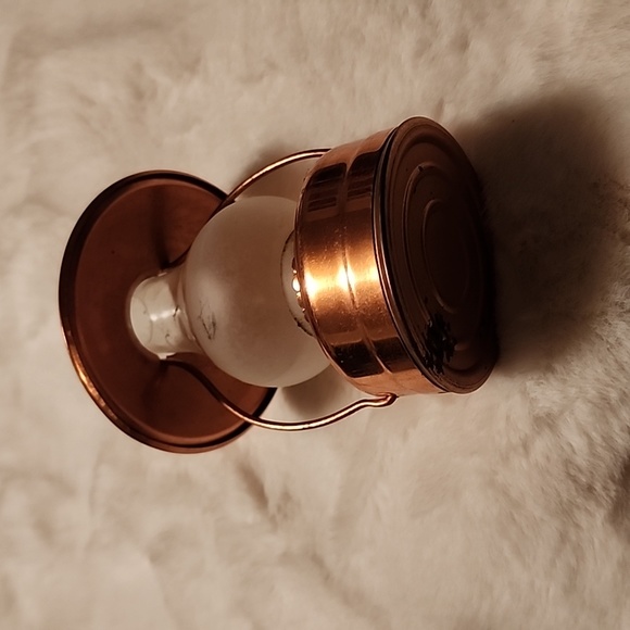 ASSORTMENT OF  ITEMS HUNTING CABIN  DECORATIVE ITEMS - Picture 8 of 8